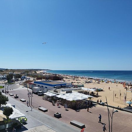 T2 - Praia Pescadores Frente Mar - Casas & Papeis Armação de Pêra المظهر الخارجي الصورة