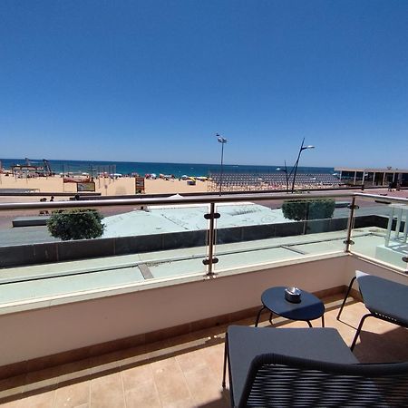T2 - Praia Pescadores Frente Mar - Casas & Papeis Armação de Pêra المظهر الخارجي الصورة